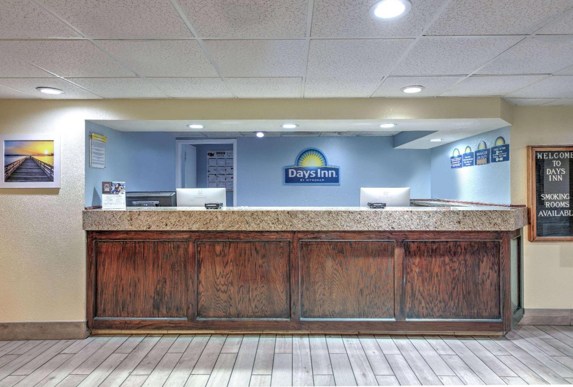 Days Inn By Wyndham Greenville Ms Eksteriør billede